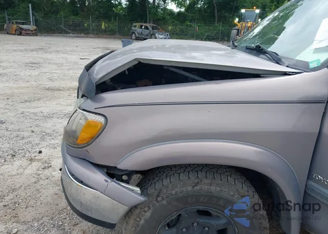 2002 Toyota Tundra Ltd V8 из США, поврежденный, VIN 5TBBT48172S259131